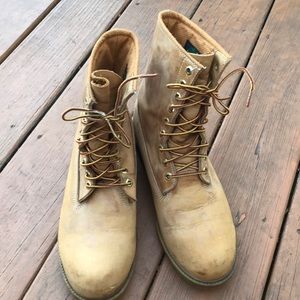 Men’s Timberland boots